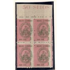 0606- Cent. do Liceu Português em quadra com  a cor rosa deslocada para a esquerda