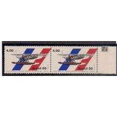 1146-50 Anos da Travessia Aeropostal do Atlantico   em par com avião deslocado  á esquerda