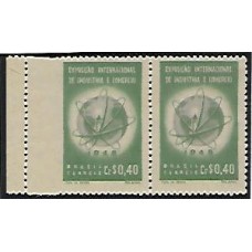 0237-Exposição de Industria e Comercio, par com denteação á esquerda muito deslocada