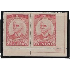 0249-Centenário de Ruy Barbosa, par sem denteação na margem direita.Muito raro