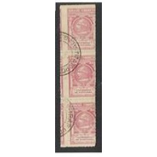 0164-200Rs 4 Centenario de Portugal, tira de 3 com perce deslocado, usada