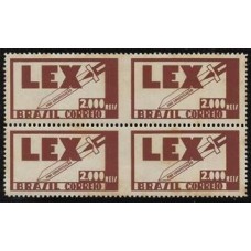 0054-2000Rs Revolução de 1932, quadra sem denteação vertical entre os selos. Rara.